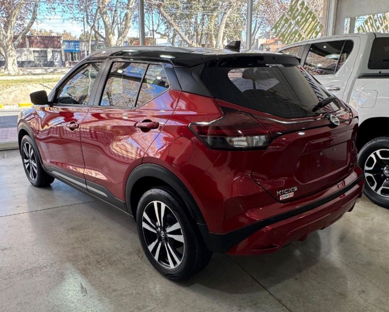 Nissan Kicks Usado Financiado en Mendoza, deRuedas