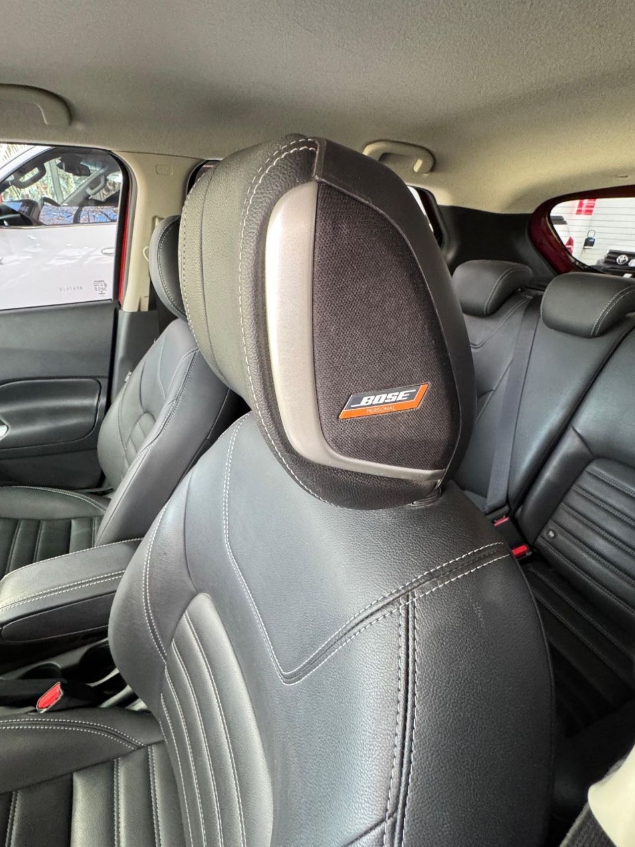 Nissan Kicks Usado Financiado en Mendoza, deRuedas