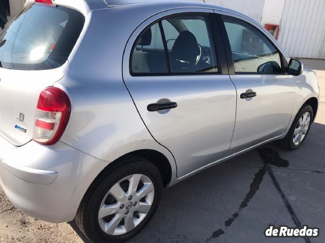 Nissan March Usado en Mendoza, deRuedas