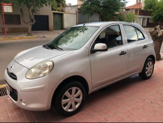 Nissan March Usado en Mendoza