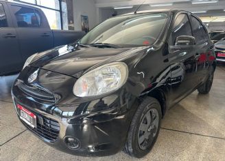 Nissan March Usado en Mendoza Financiado