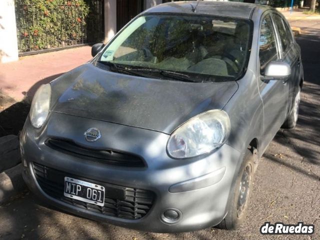 Nissan March Usado en Mendoza, deRuedas