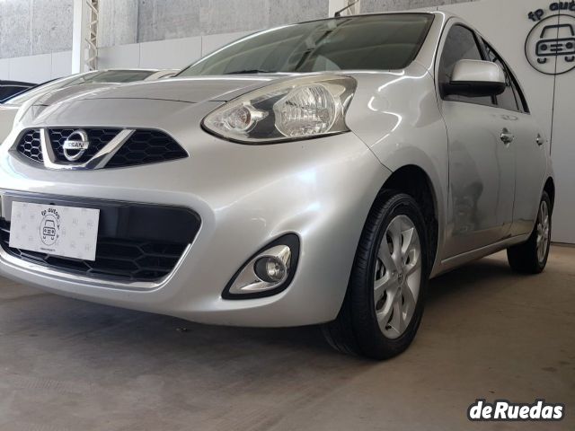 Nissan March Usado en Mendoza, deRuedas