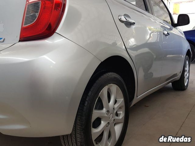 Nissan March Usado en Mendoza, deRuedas