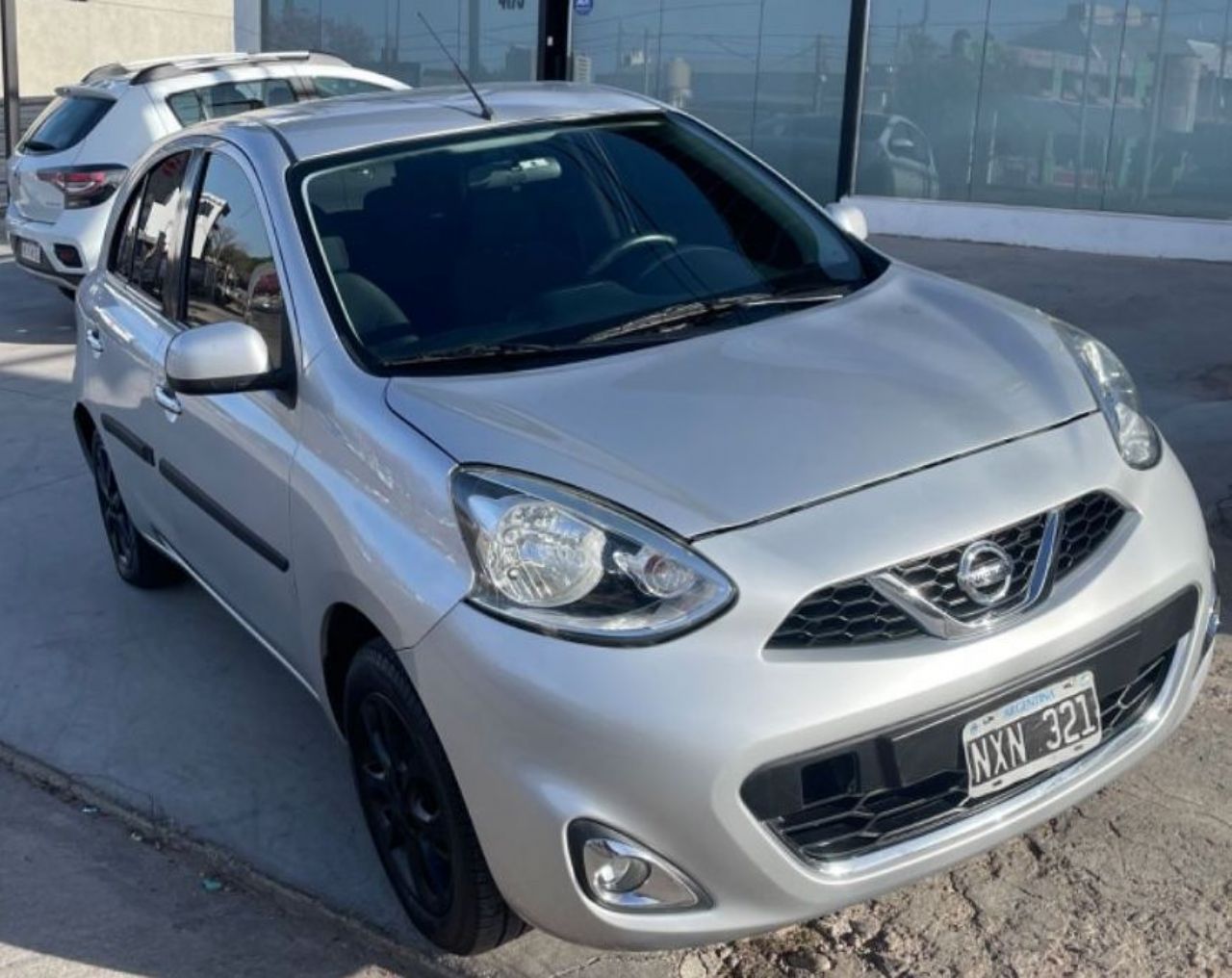 Nissan March Usado en Córdoba, deRuedas