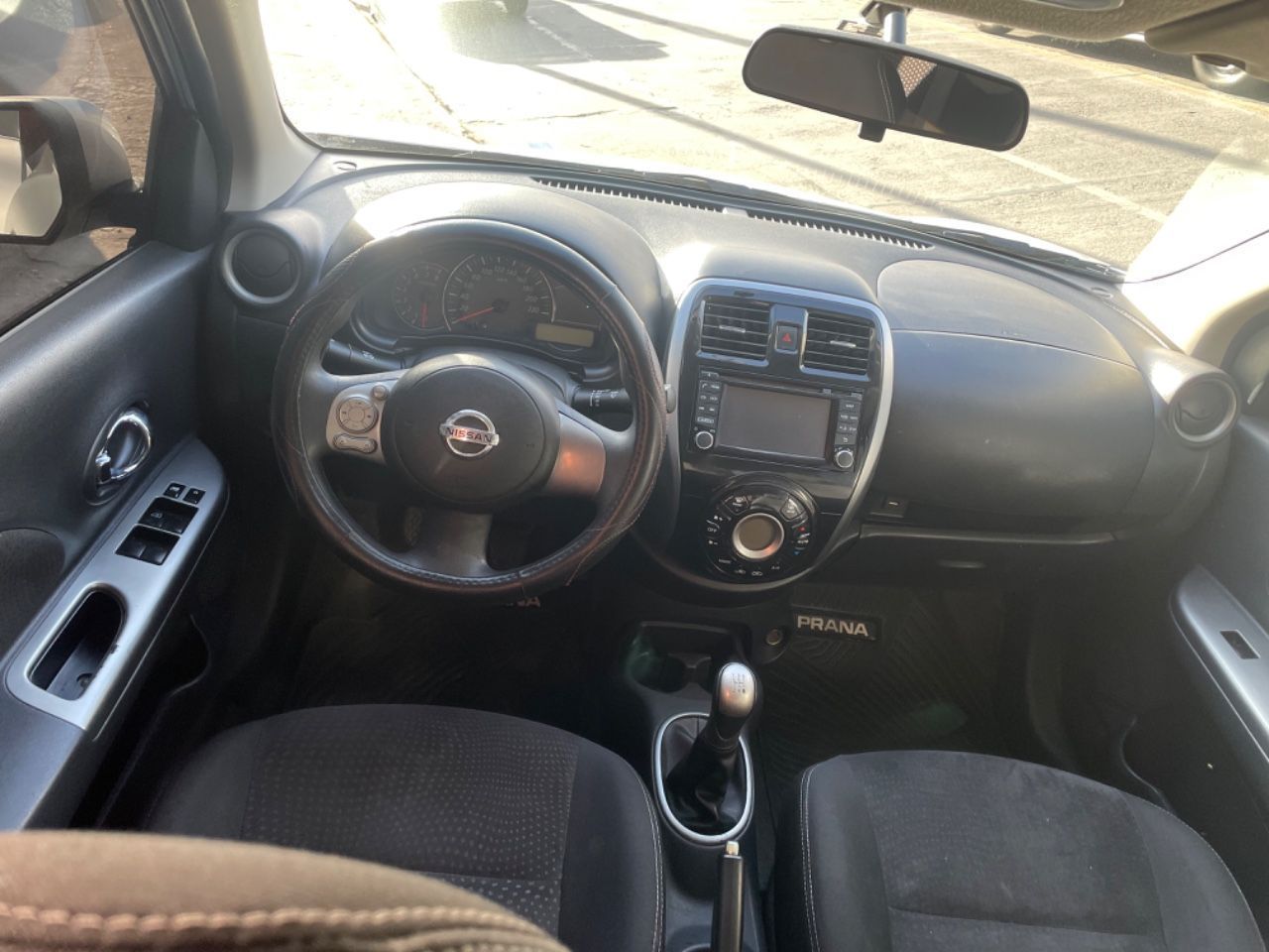 Nissan March Usado en Córdoba, deRuedas