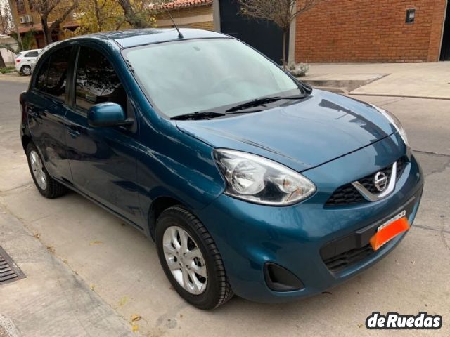 Nissan March Usado en Mendoza, deRuedas