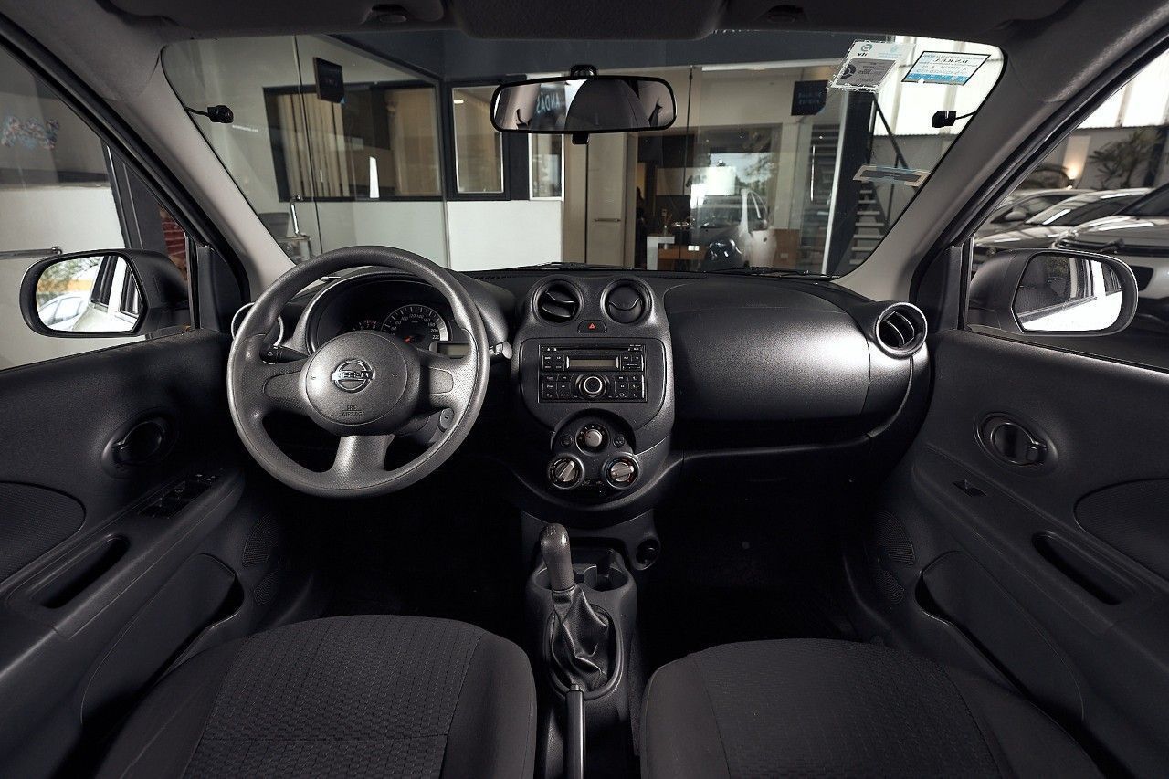 Nissan March Usado Financiado en Córdoba, deRuedas