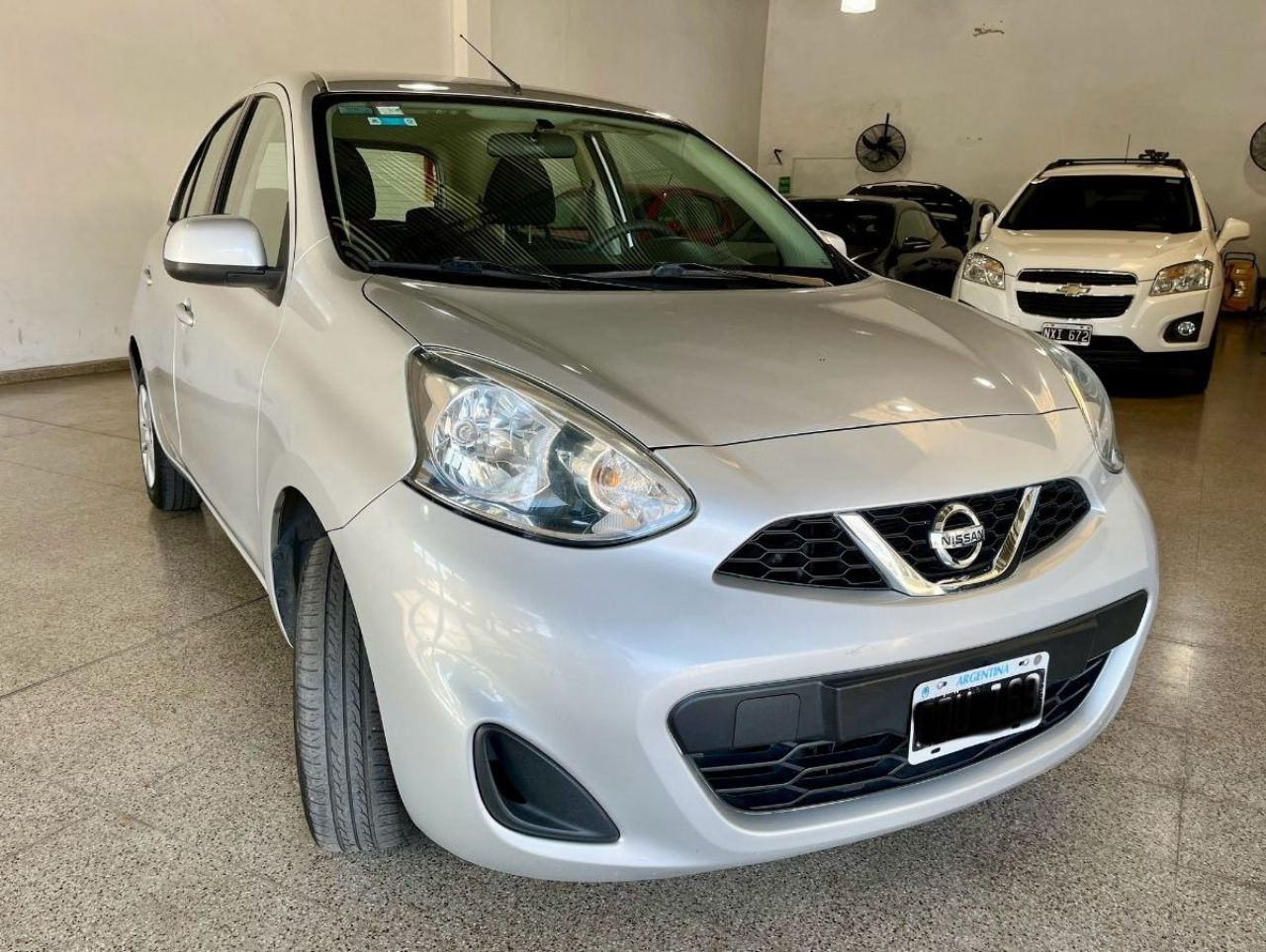 Nissan March Usado en Córdoba, deRuedas