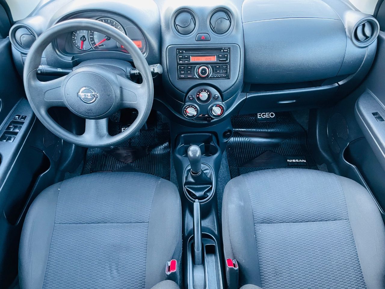Nissan March Usado Financiado en Mendoza, deRuedas