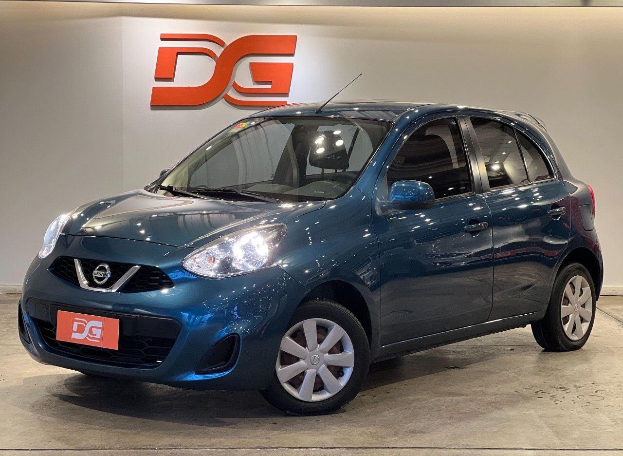 Nissan March Usado Financiado en Córdoba, deRuedas