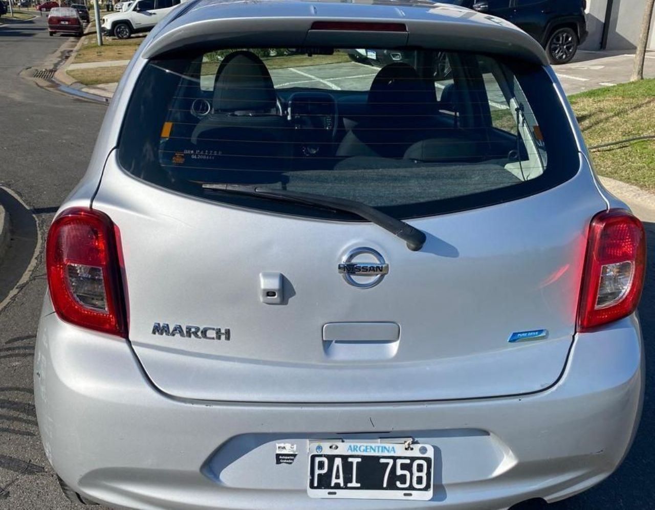 Nissan March Usado en Buenos Aires, deRuedas