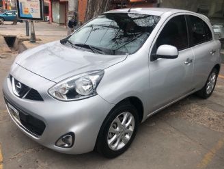 Nissan March Usado en Mendoza