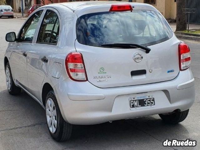 Nissan March Usado en Mendoza, deRuedas