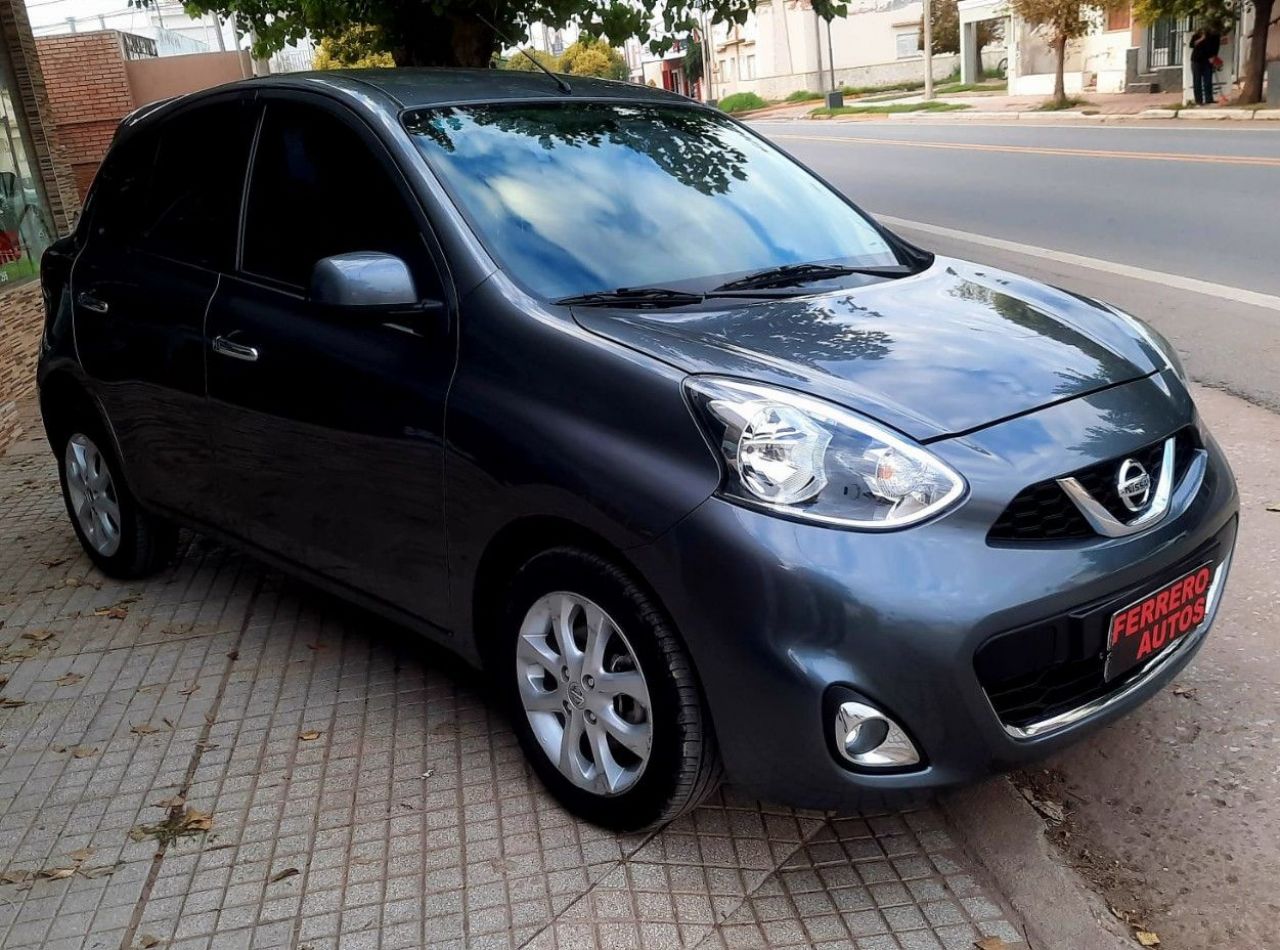 Nissan March Usado Financiado en Córdoba, deRuedas