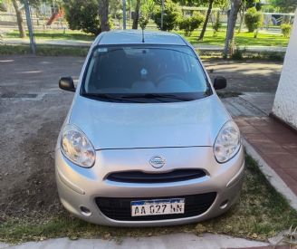 Nissan March Usado en Mendoza