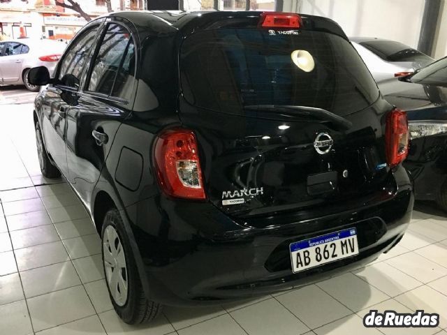 Nissan March Usado en Mendoza, deRuedas