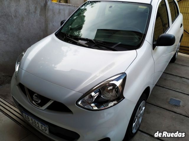 Nissan March Usado en Mendoza, deRuedas