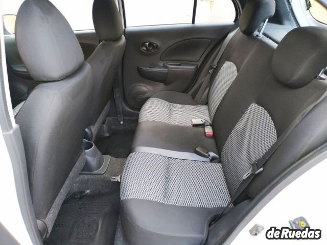 Nissan March Usado en Mendoza, deRuedas