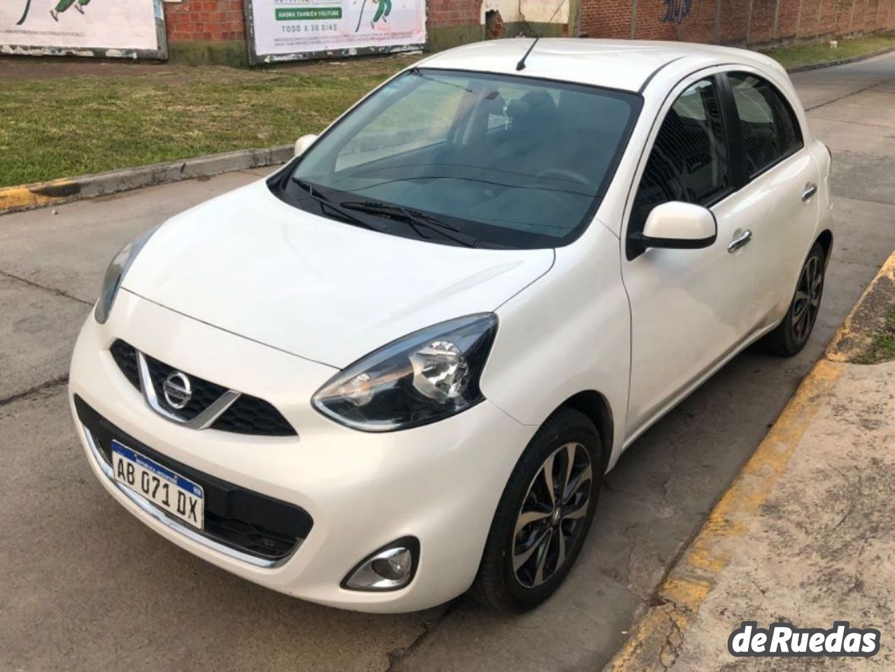 Nissan March Usado en Salta, deRuedas