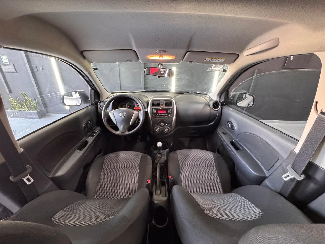 Nissan March Usado en Córdoba, deRuedas