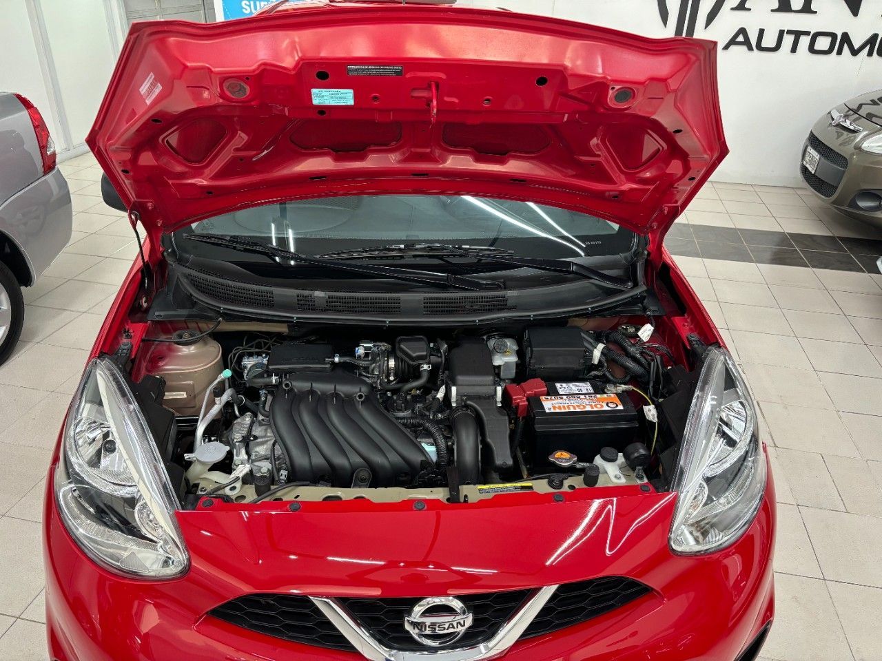 Nissan March Usado en Mendoza, deRuedas