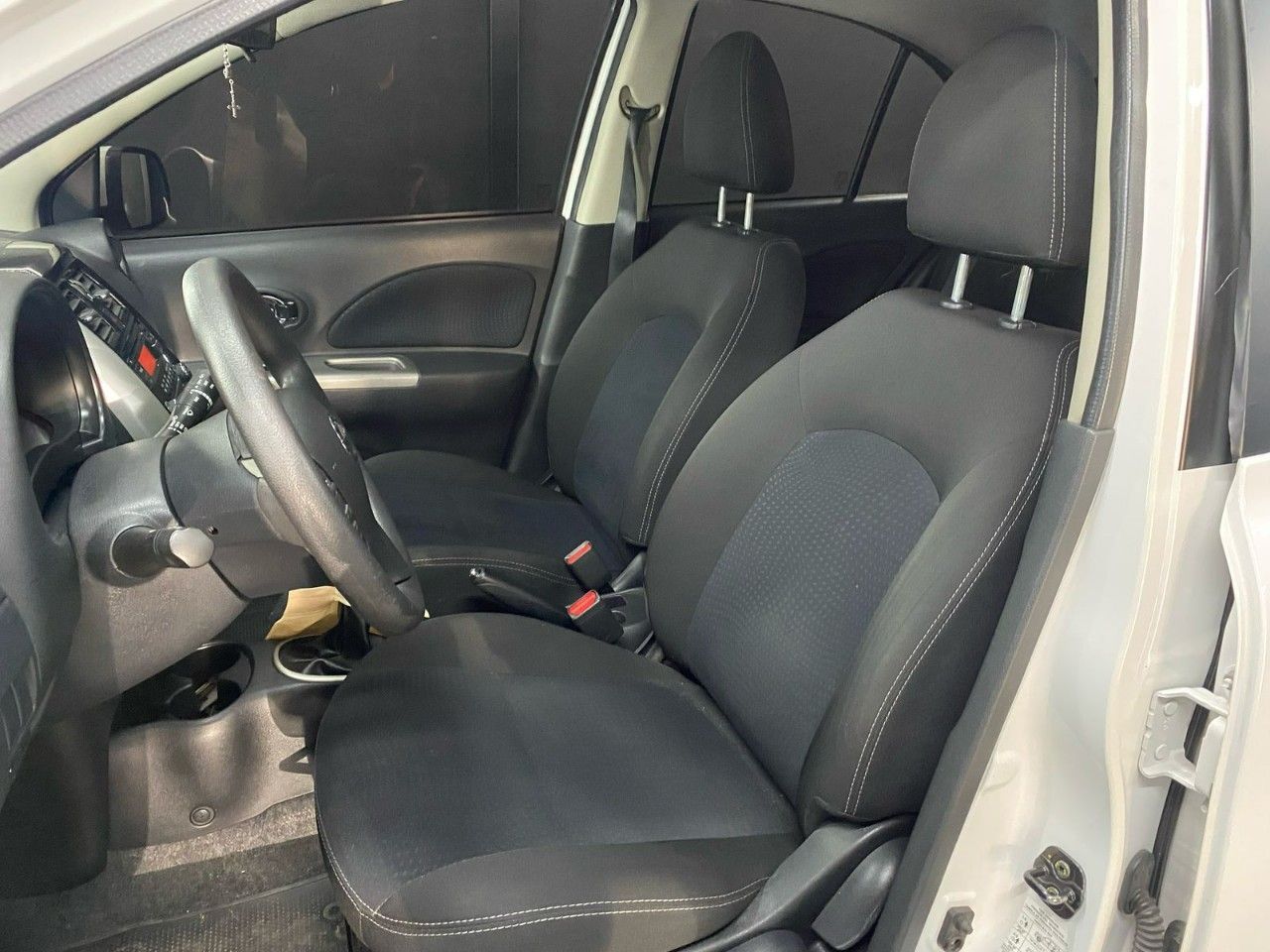 Nissan March Usado en Córdoba, deRuedas