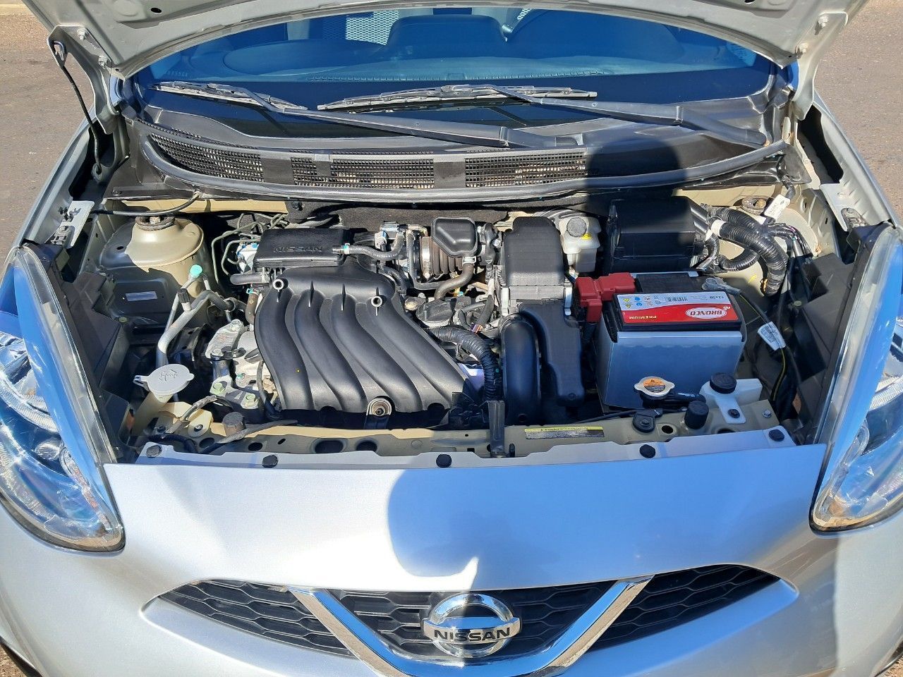 Nissan March Usado Financiado en Mendoza, deRuedas