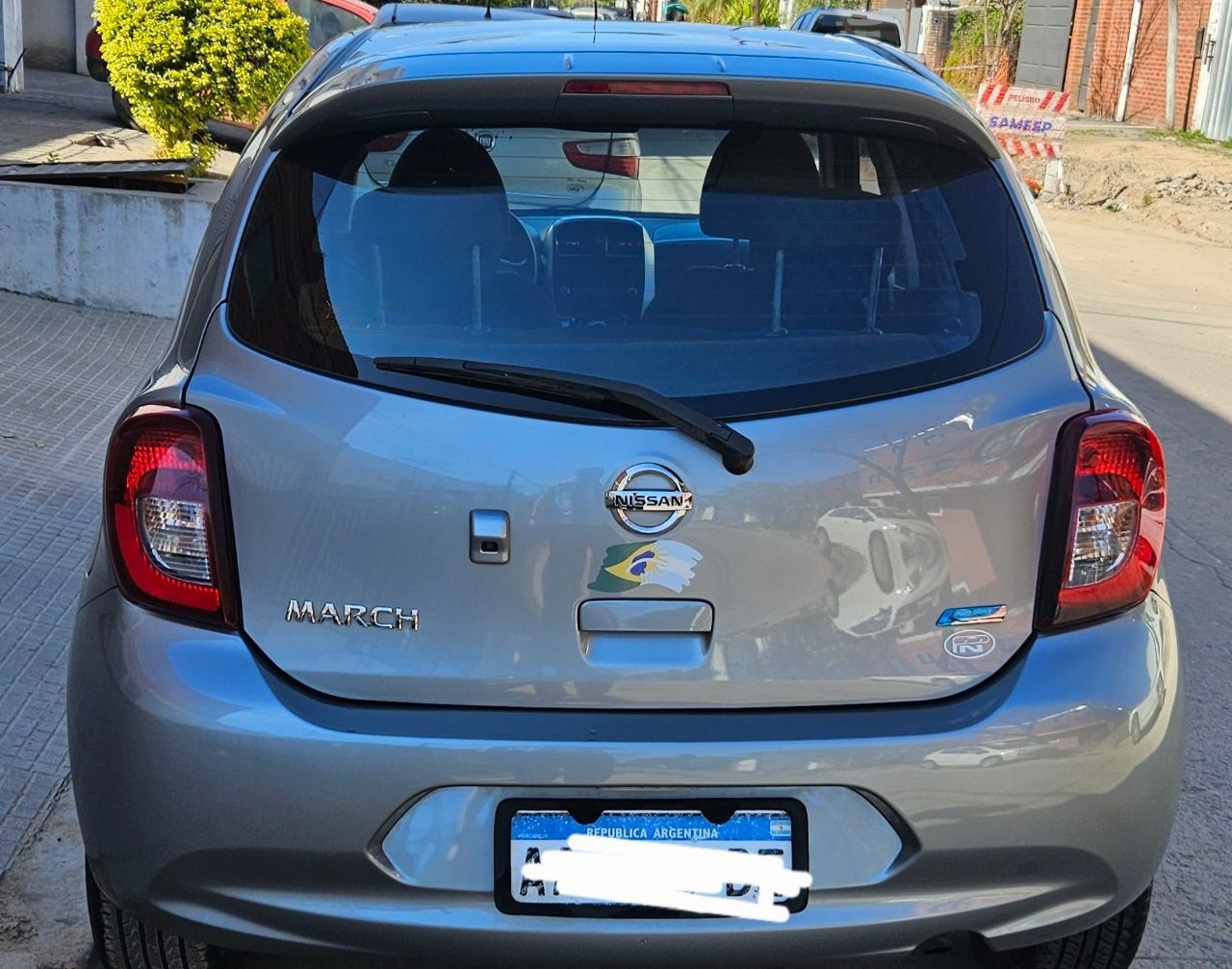 Nissan March Usado en Chaco, deRuedas