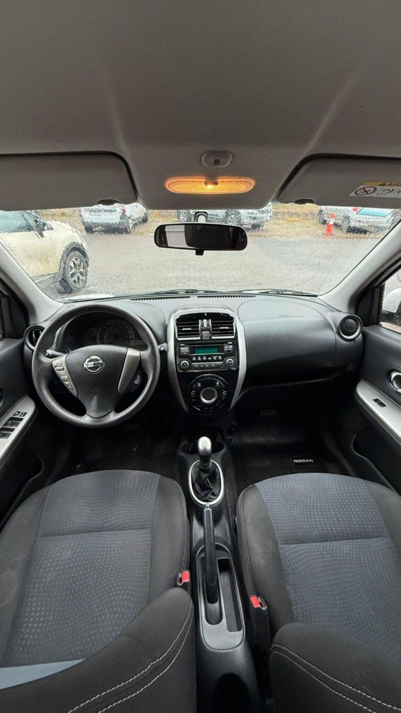 Nissan March Usado Financiado en Córdoba, deRuedas