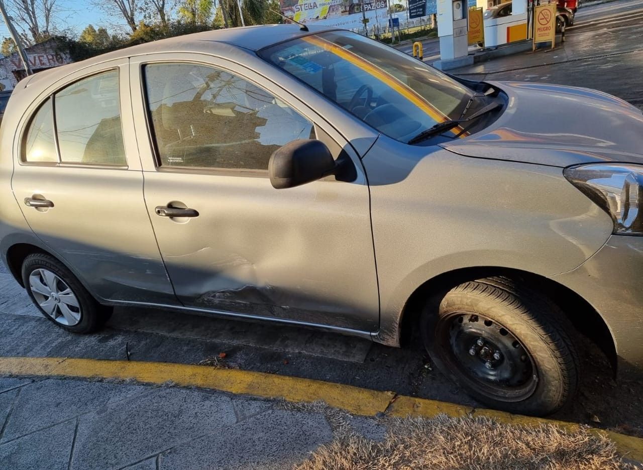 Nissan March Usado en Buenos Aires, deRuedas