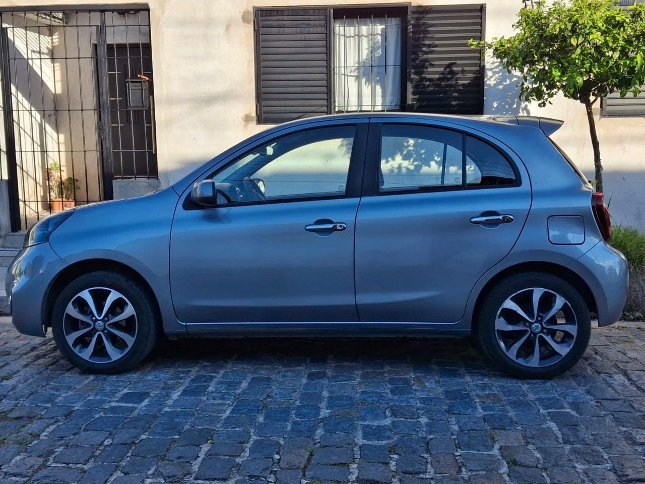 Nissan March Usado en Buenos Aires, deRuedas