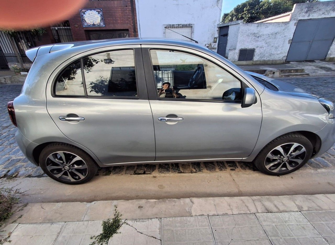 Nissan March Usado en Buenos Aires, deRuedas