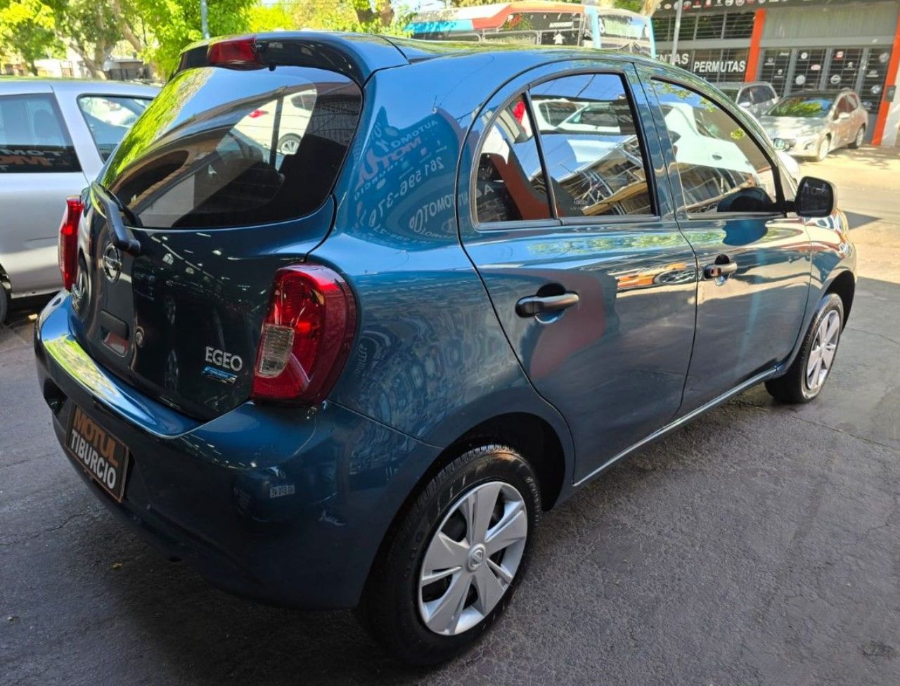 Nissan March Usado Financiado en Mendoza, deRuedas