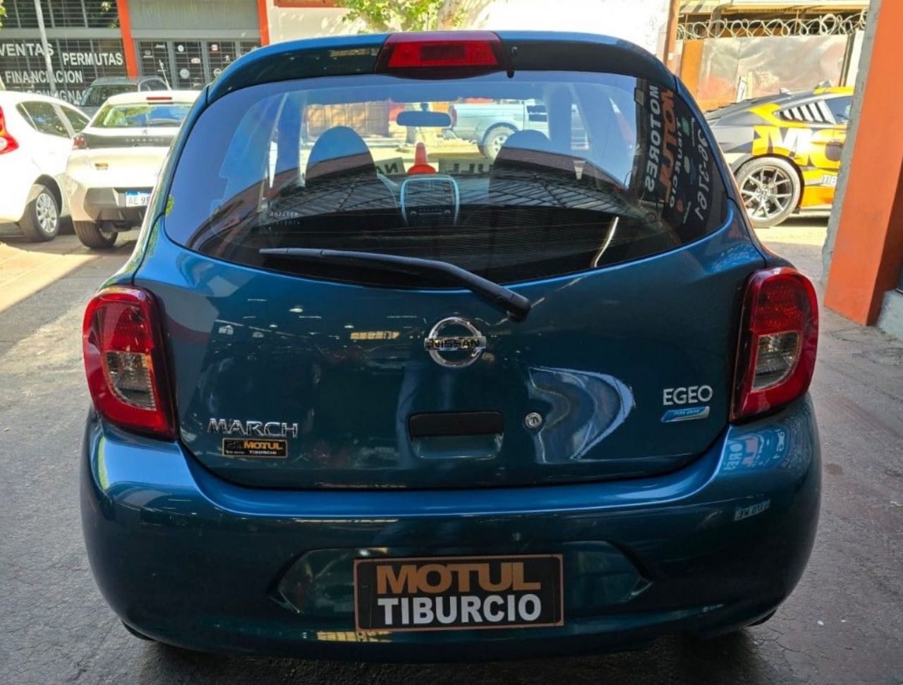 Nissan March Usado Financiado en Mendoza, deRuedas