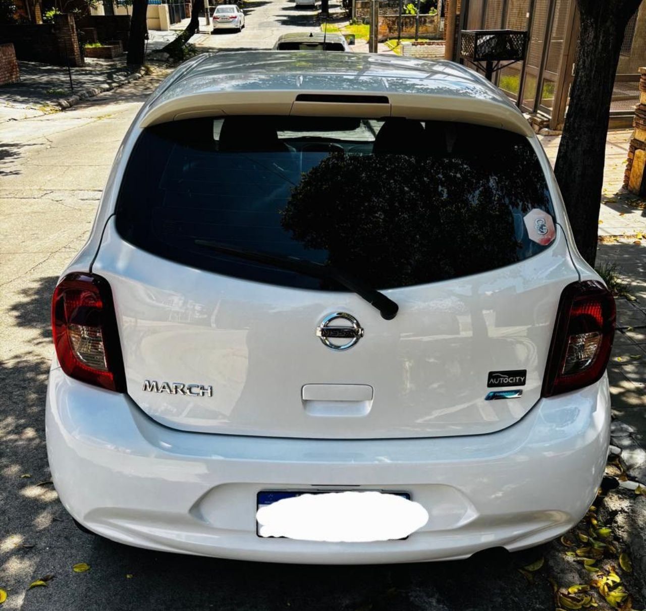 Nissan March Usado en Córdoba, deRuedas