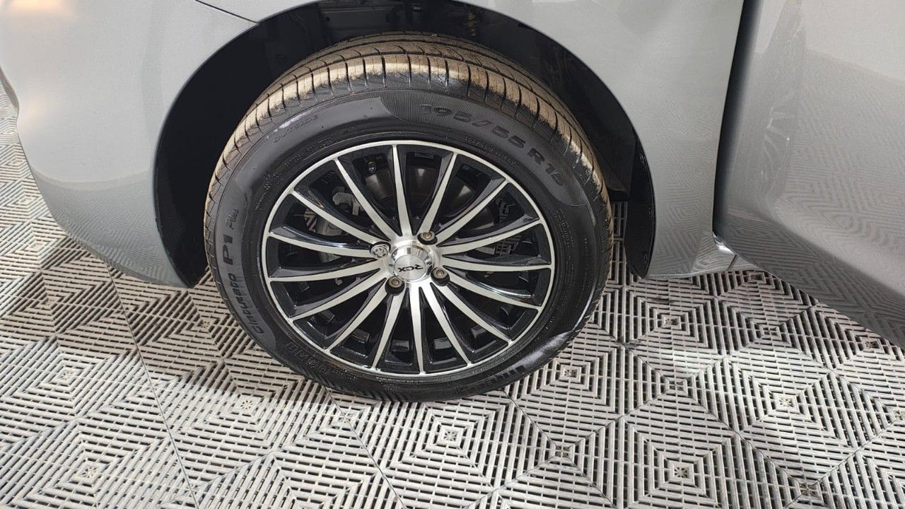 Nissan March Usado en Córdoba, deRuedas