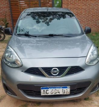Nissan March Usado en Corrientes