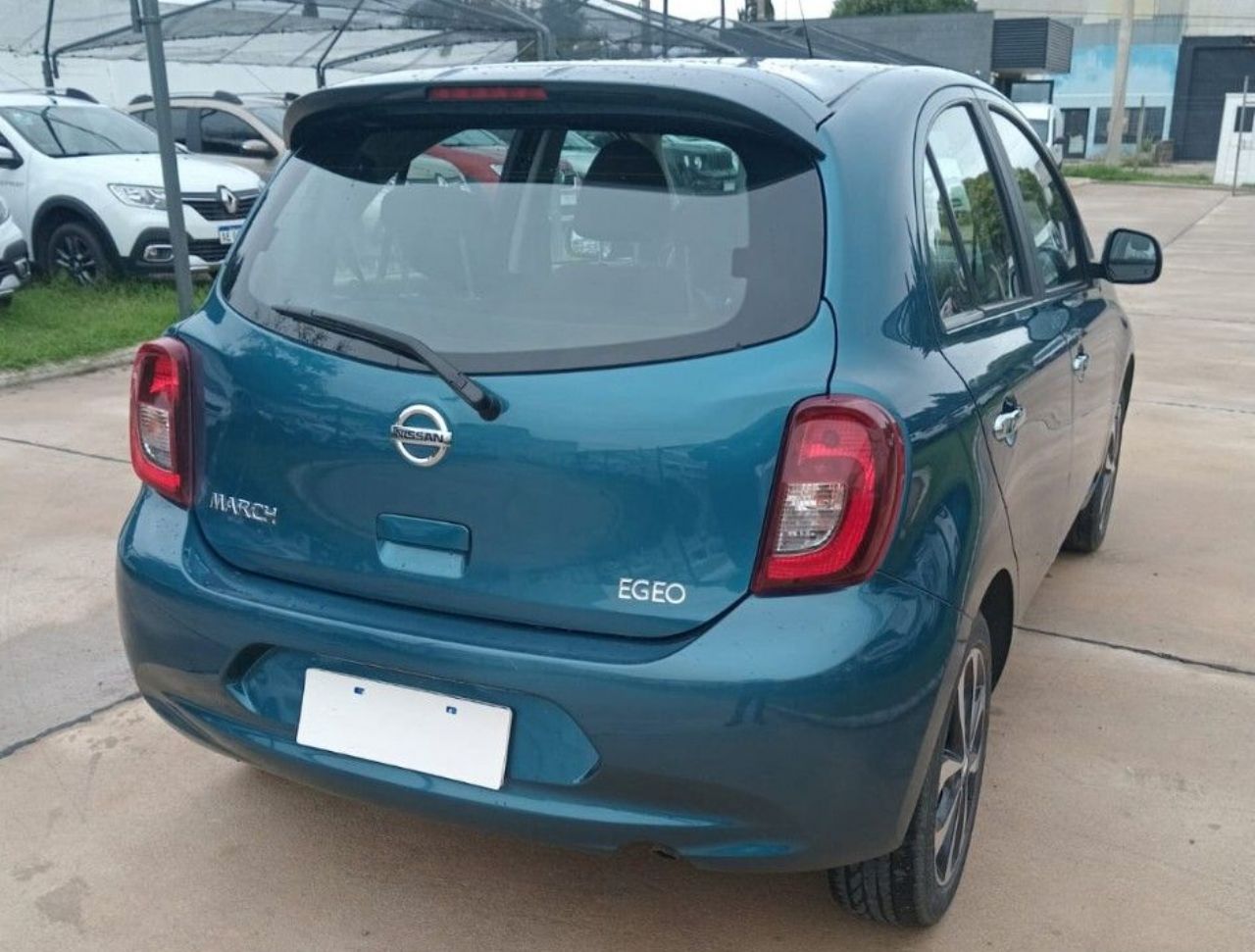 Nissan March Usado en Córdoba, deRuedas