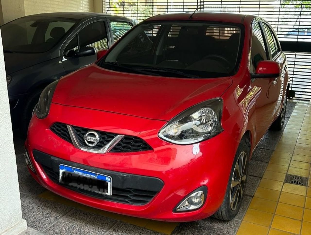 Nissan March Usado en Mendoza, deRuedas