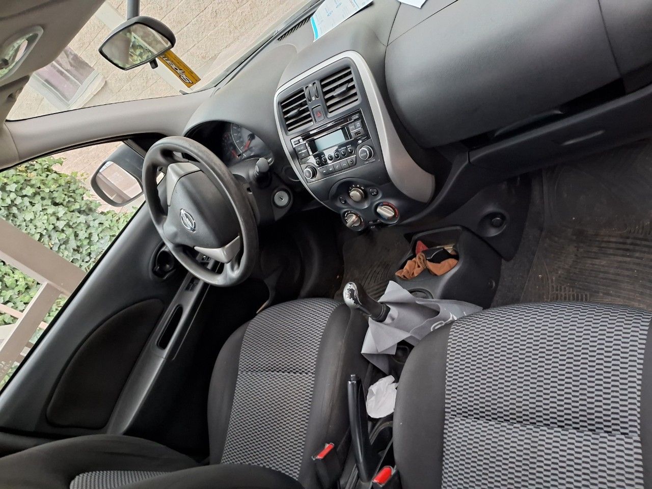 Nissan March Usado en Mendoza, deRuedas