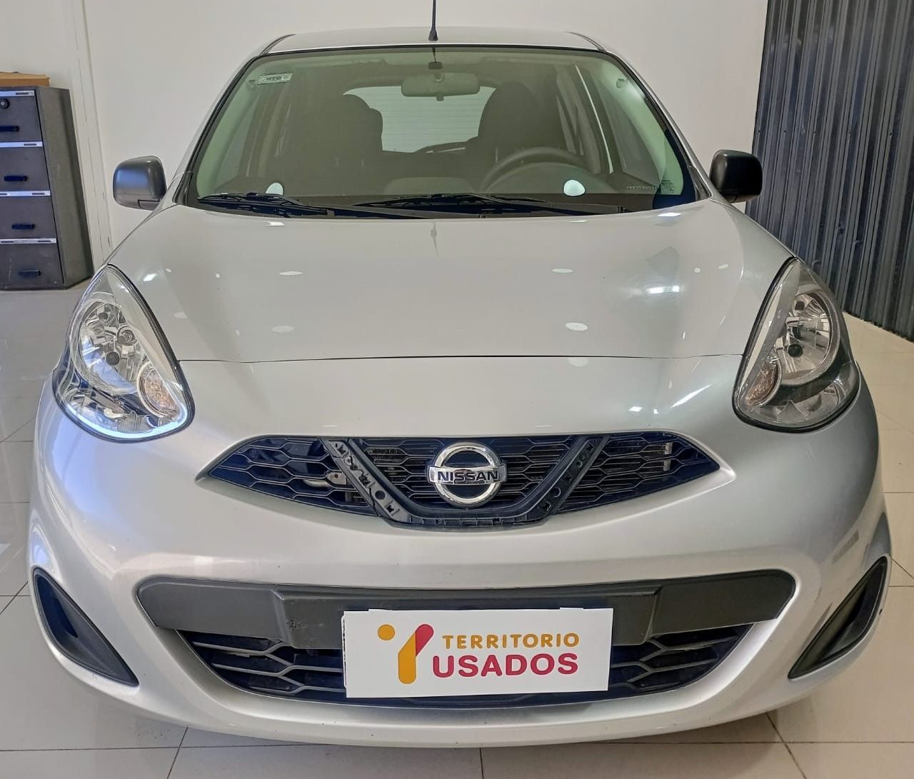 Nissan March Usado en Mendoza, deRuedas