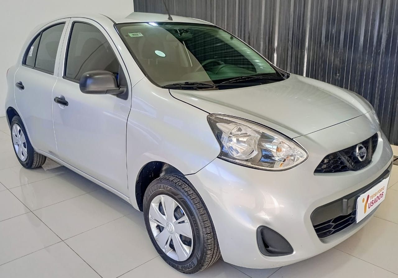 Nissan March Usado en Mendoza, deRuedas