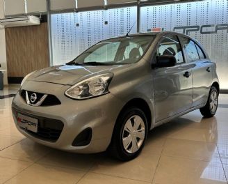 Nissan March Usado en Córdoba Financiado