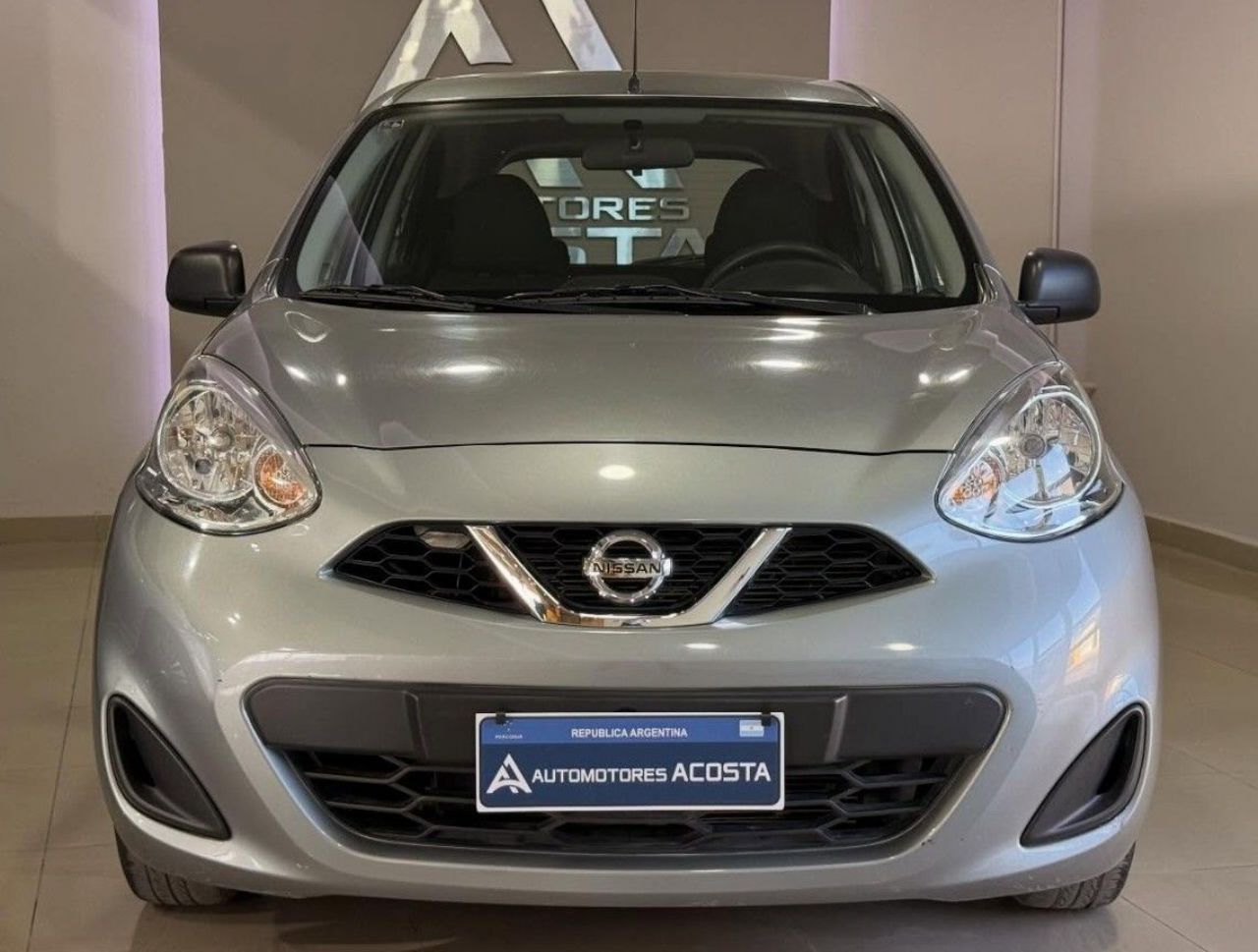 Nissan March Usado Financiado en San Juan, deRuedas