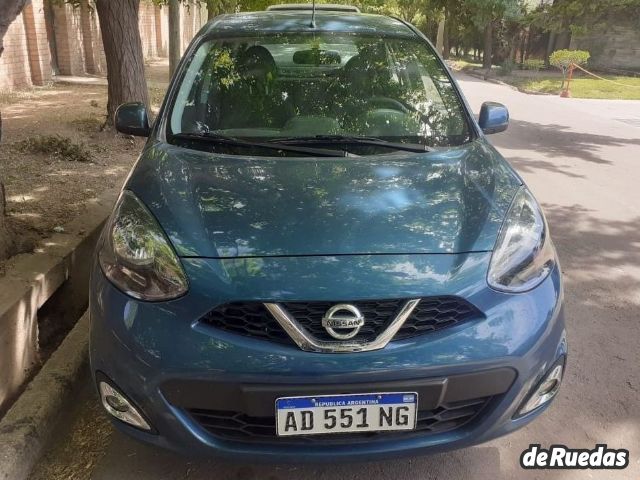 Nissan March Usado en Mendoza, deRuedas