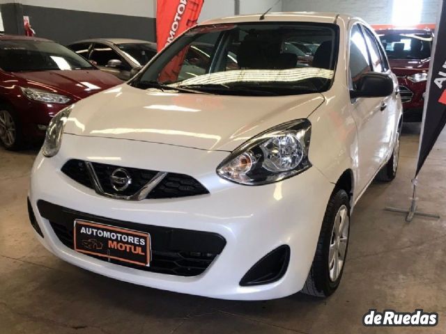 Nissan March Usado en Mendoza, deRuedas