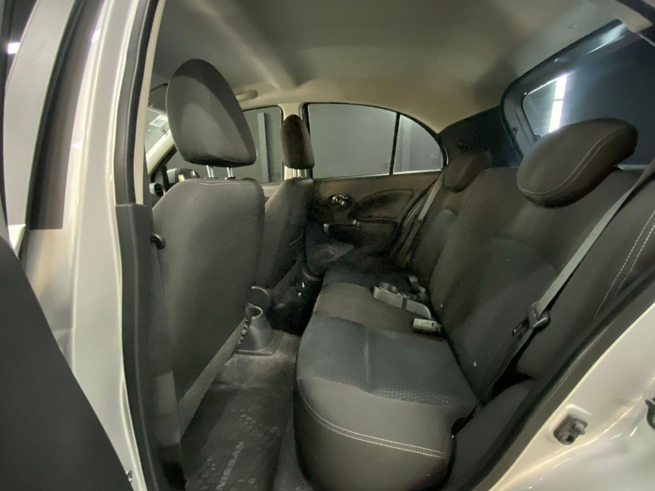 Nissan March Usado en Córdoba, deRuedas