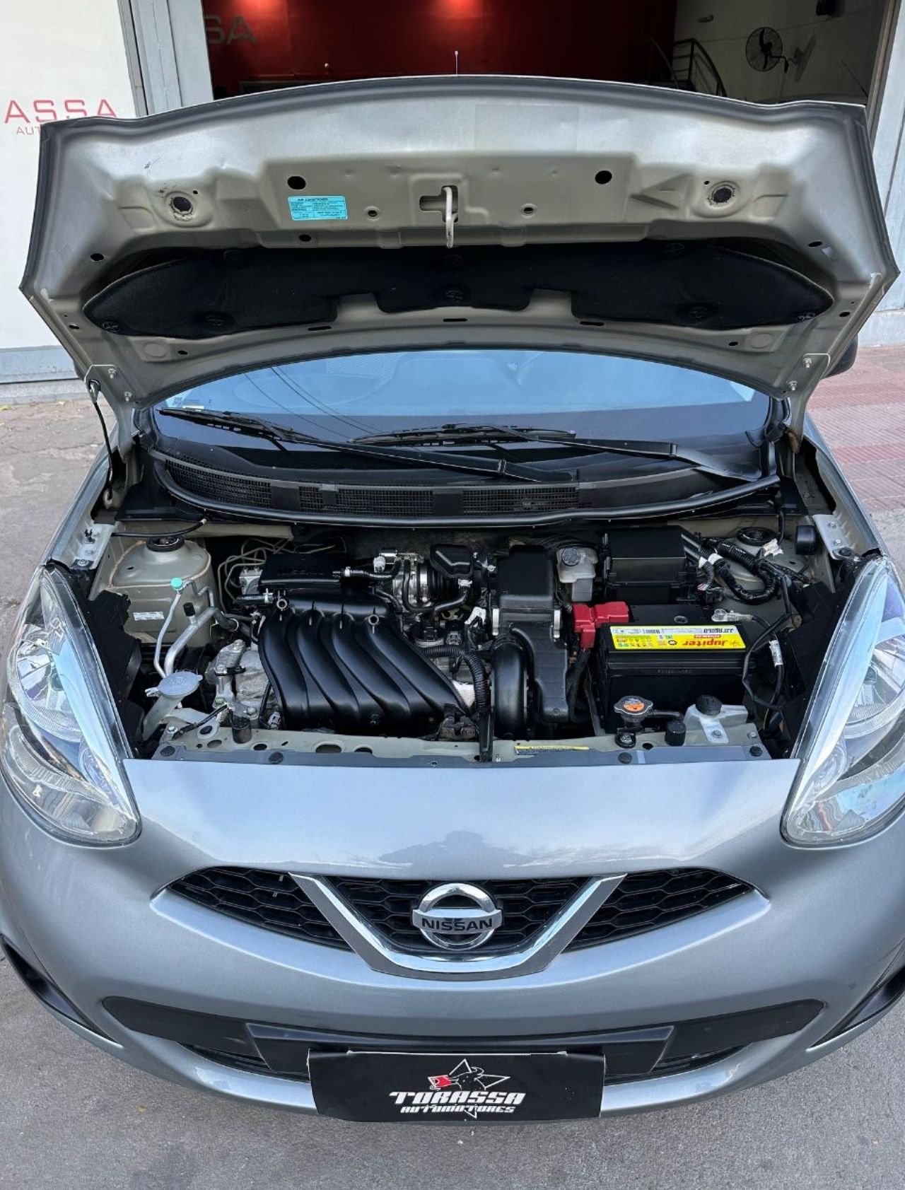 Nissan March Usado en Córdoba, deRuedas