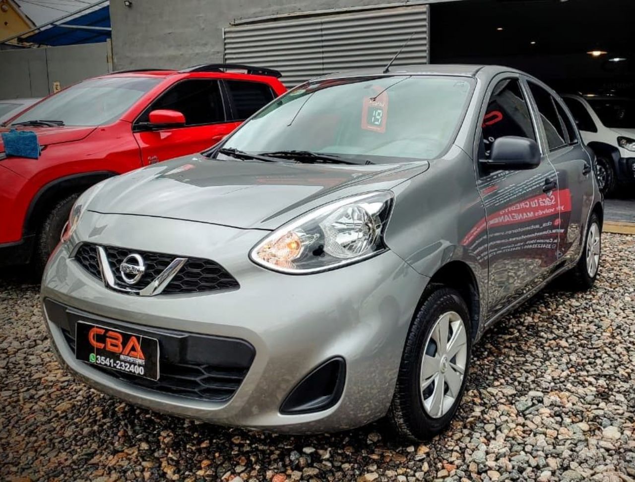 Nissan March Usado Financiado en Córdoba, deRuedas